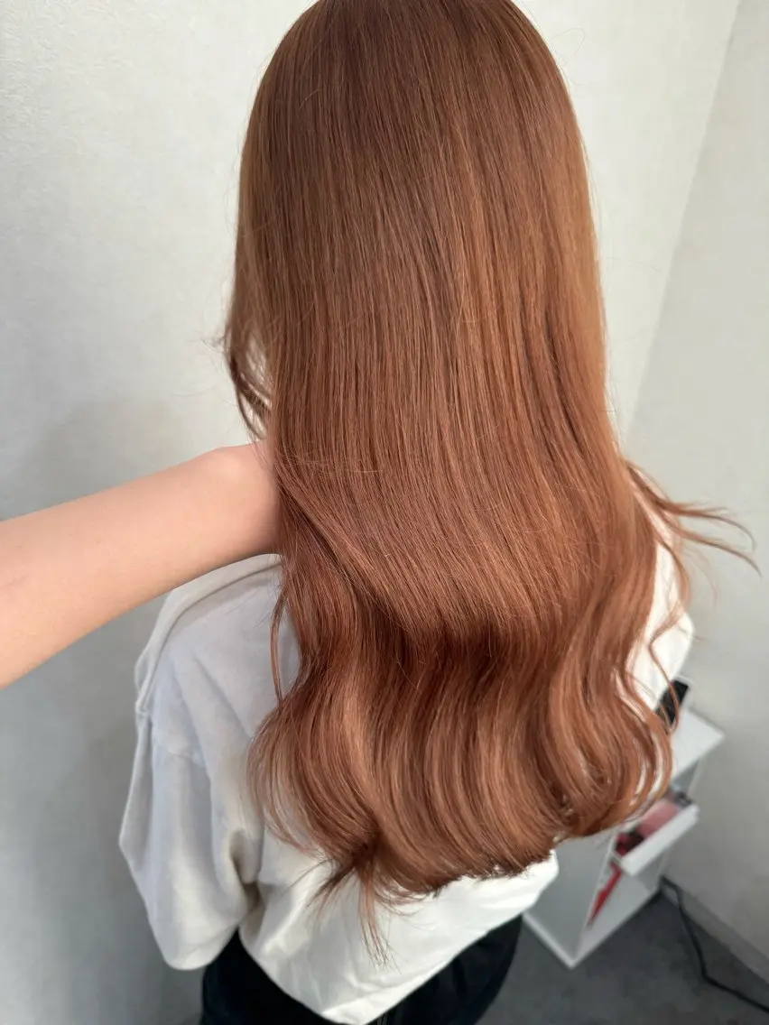 カラー ベージュカラー 透明感カラー オレンジ オレンジベージュ ヘアカラー トリートメント 石井 大空のヘアスタイル