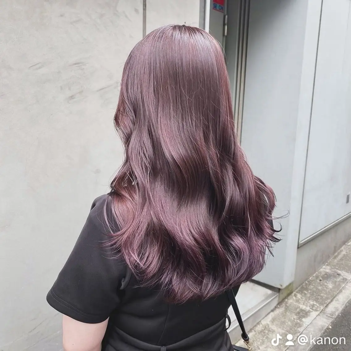ロング カラー ヘアカラー ダメージレスハイ トーン💖kanonのヘアスタイル