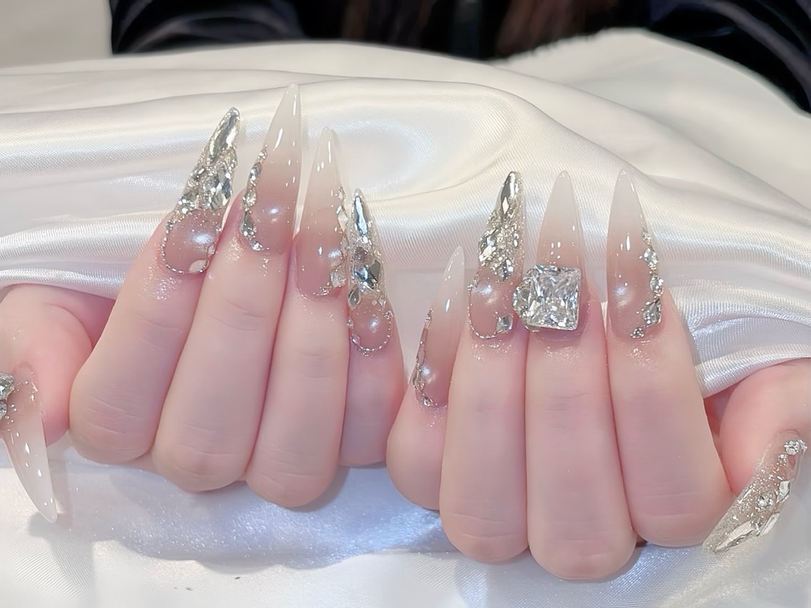 ネイル アニマル柄 べっ甲ネイル ブルー ボルドー ブラウン ハンドネイル Rin Nail 新大久保店のネイルデザイン