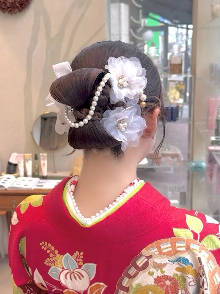 セミロング ヘアアレンジ 卒業式のヘアスタイル ヘアセット ヘアアレンジ 表参道 💠Ayano💠のヘアスタイル
