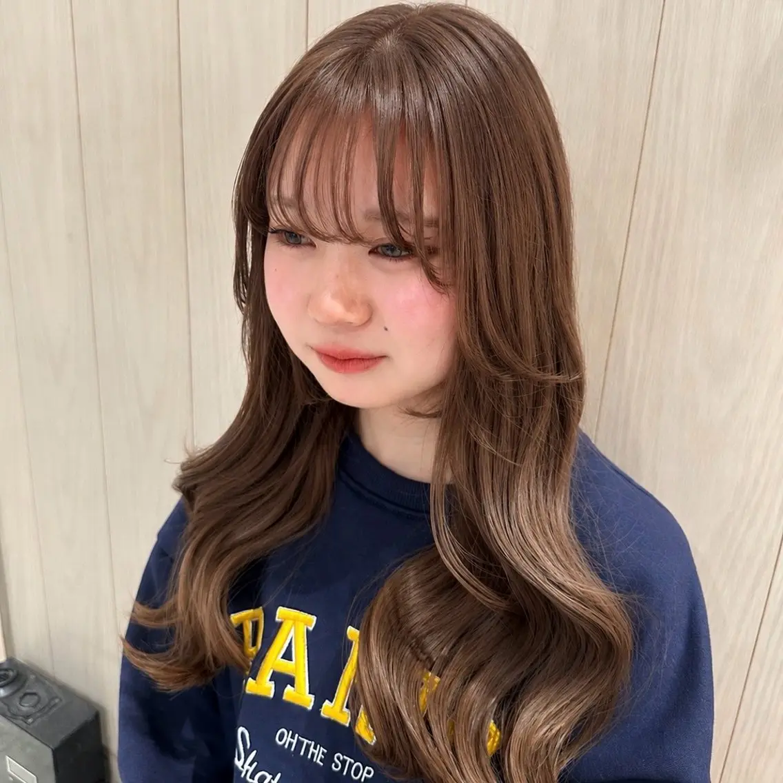 ロング カラー ヘアカラー トリートメント 🌼💛髪質改善× ケアカラー💛クルミのヘアスタイル
