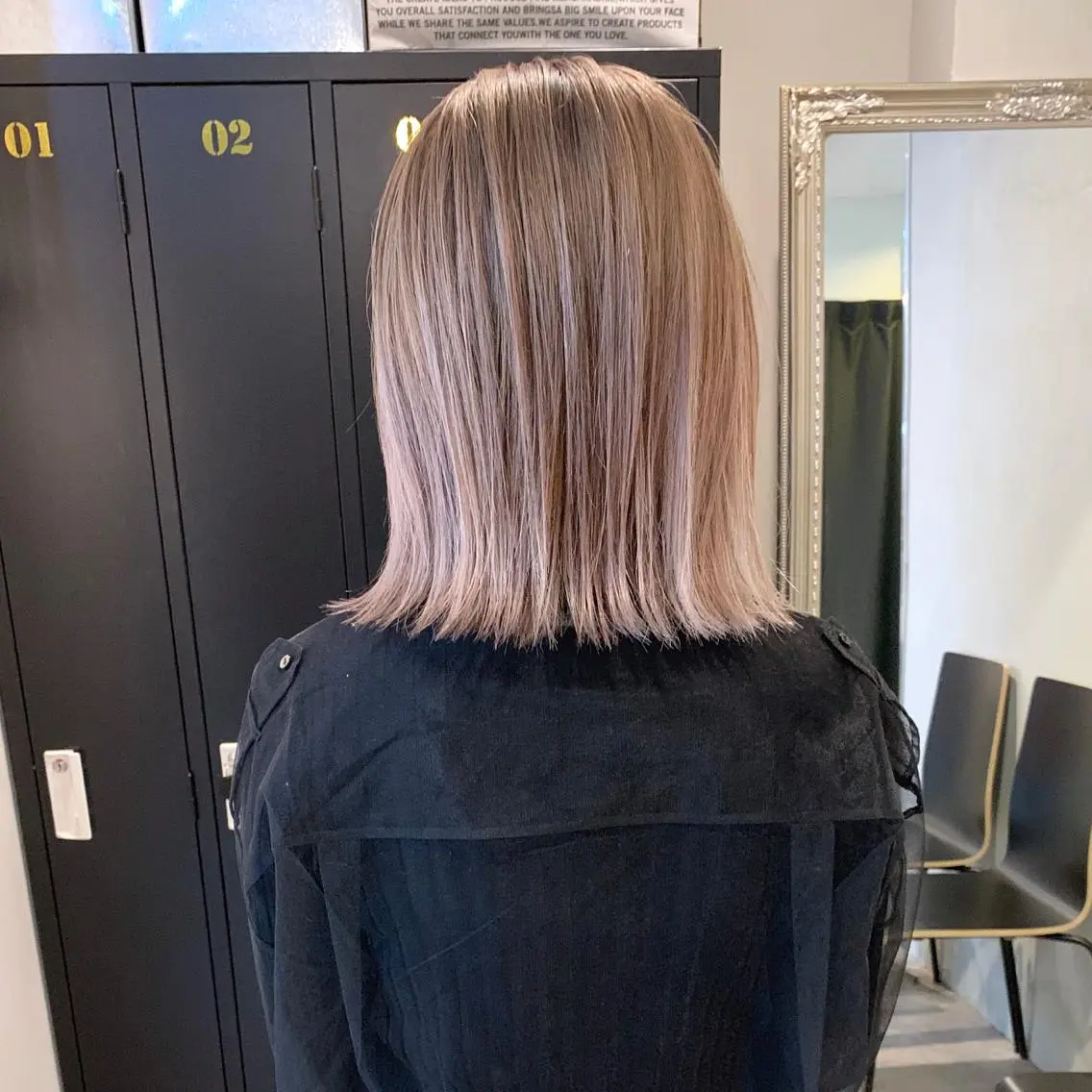 ショート カラー ブリーチ カット ヘアカラー トリートメント YUSUKE レイヤーカットカラーのヘアスタイル