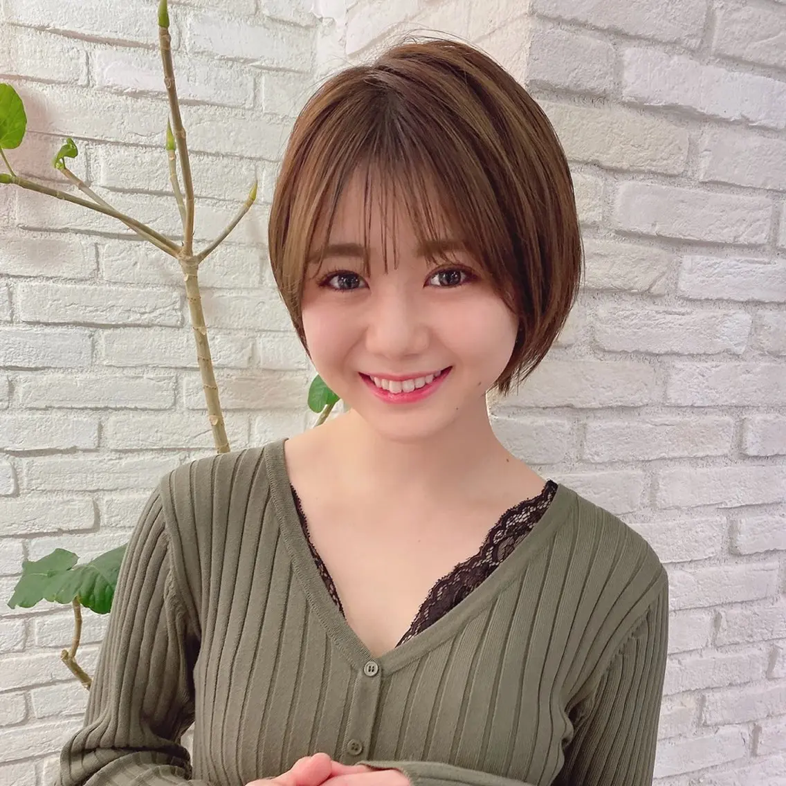 ショート ショートヘア ハイトーン/髪質改善 /ブリーチ縮毛のヘアスタイル