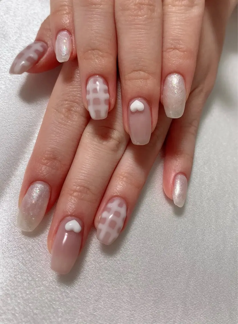 ネイル ガーリー ハート ピンク ぷっくりネイル nail lumièreのネイルデザイン