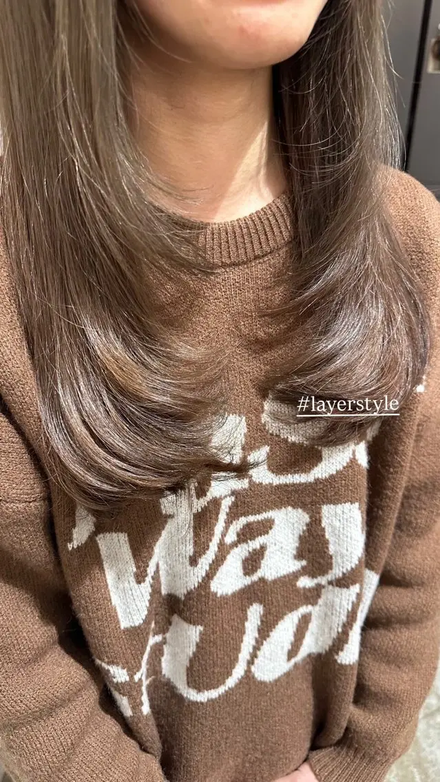 ロング カラー 顔周りカット レイヤーカット カット ヘアカラー トリートメント 垣内 奈緒のヘアスタイル