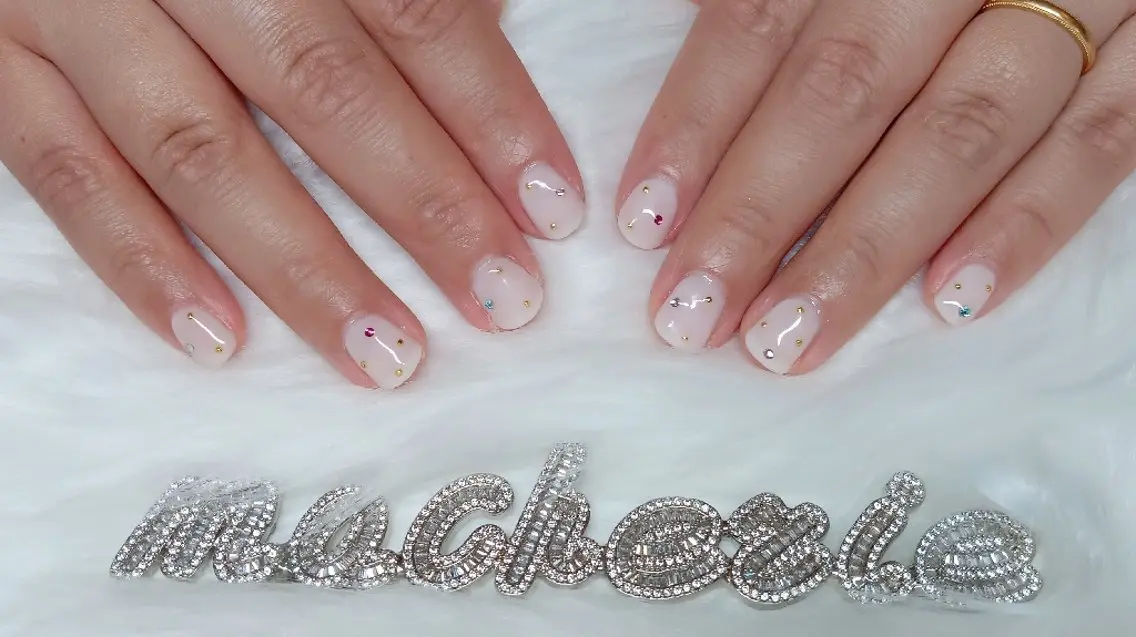 ネイル ストーンネイル ハンドネイル Nail Salon macherieのネイルデザイン
