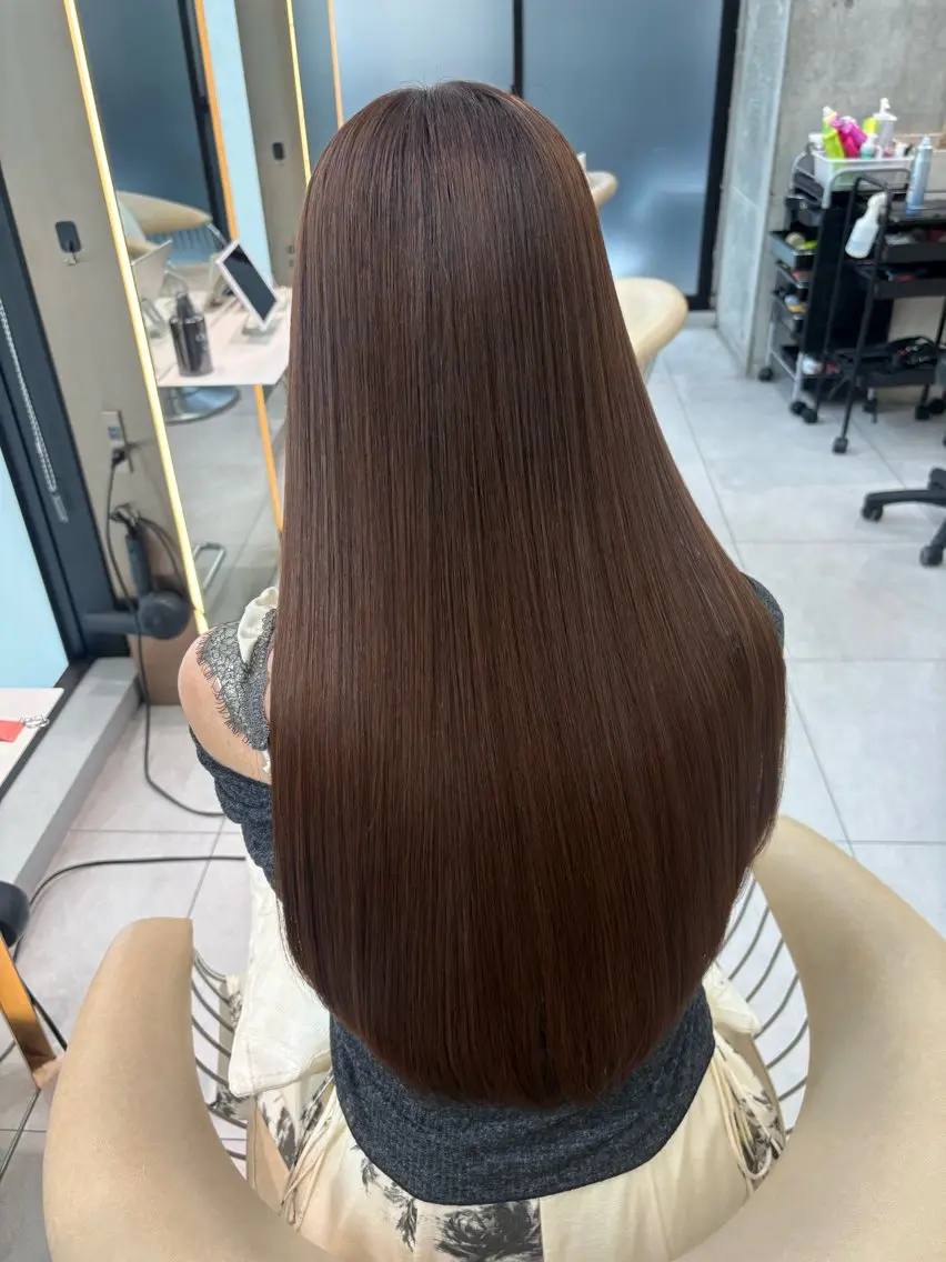 ロング 縮毛矯正 トリートメント 福岡縮毛矯正✨️ ストレート 向井和輝のヘアスタイル