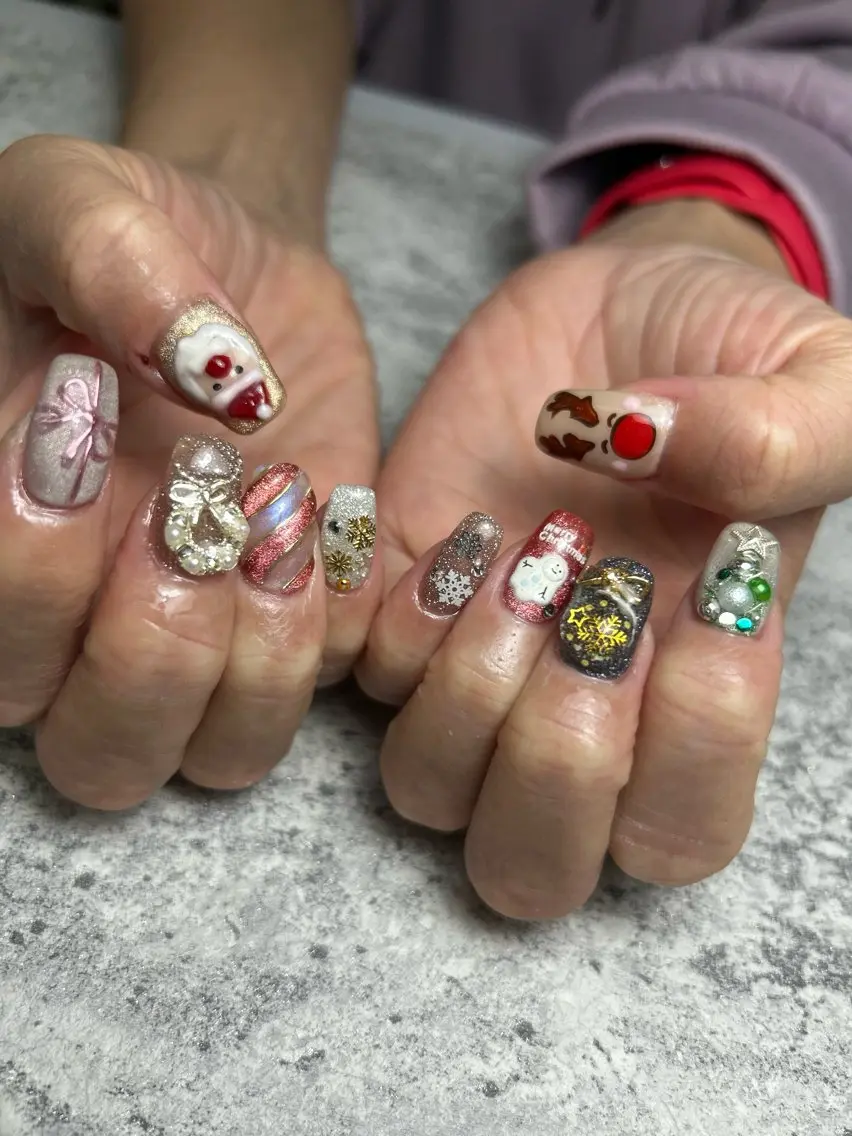 ネイル 冬ネイル クリスマス 東十条muumii ネイルまつ毛のネイルデザイン