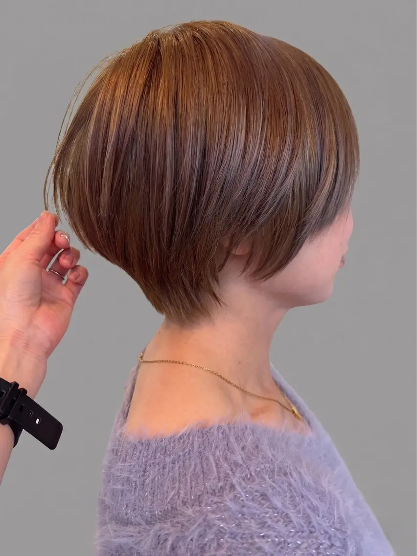 ショート 【女性専門】 スタイリストのヘアスタイル
