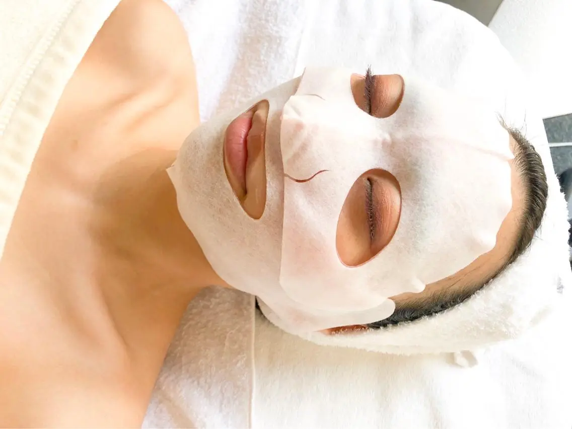 新メニュー🆕【毛穴洗浄付き】デコルテ&ヘッドケア✨ハリ・すっきりフェイシャル60分💆💗の写真