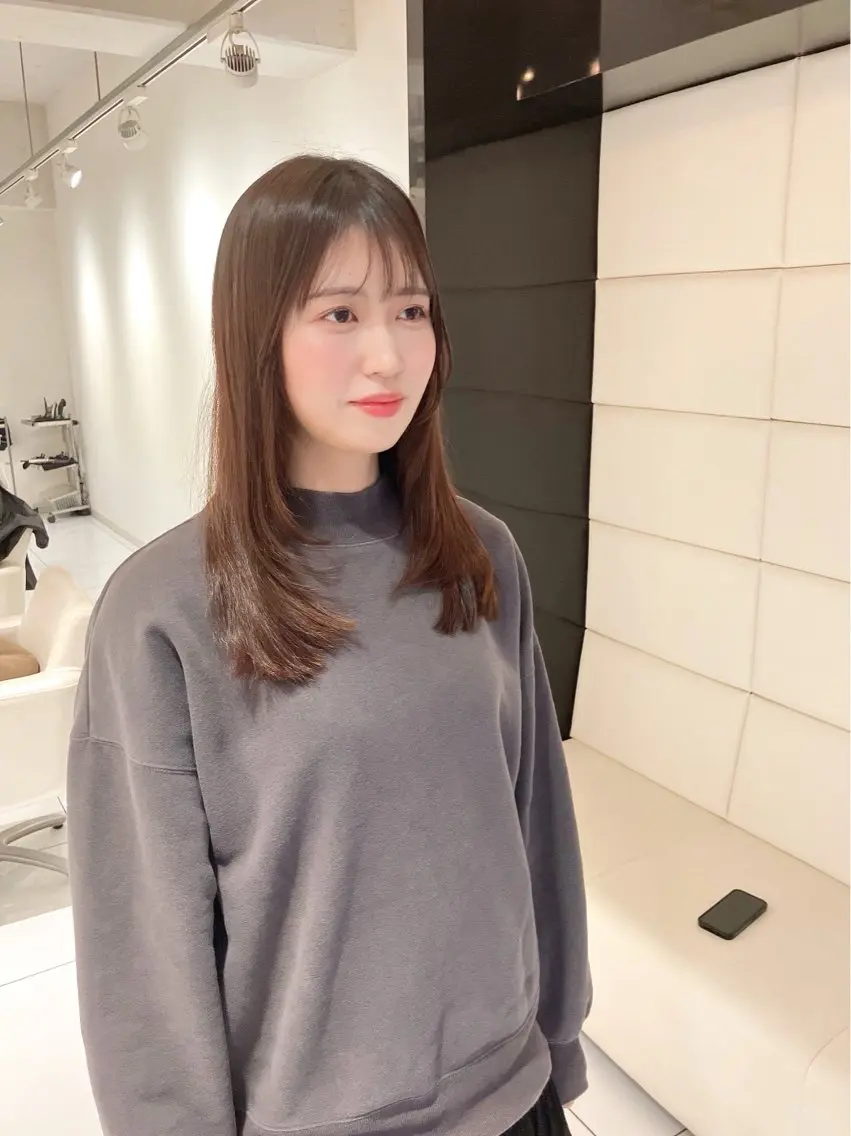 セミロング カット ヘアカラー トリートメント KASHI|顔まわり ×艶髪プロデューサーのヘアスタイル