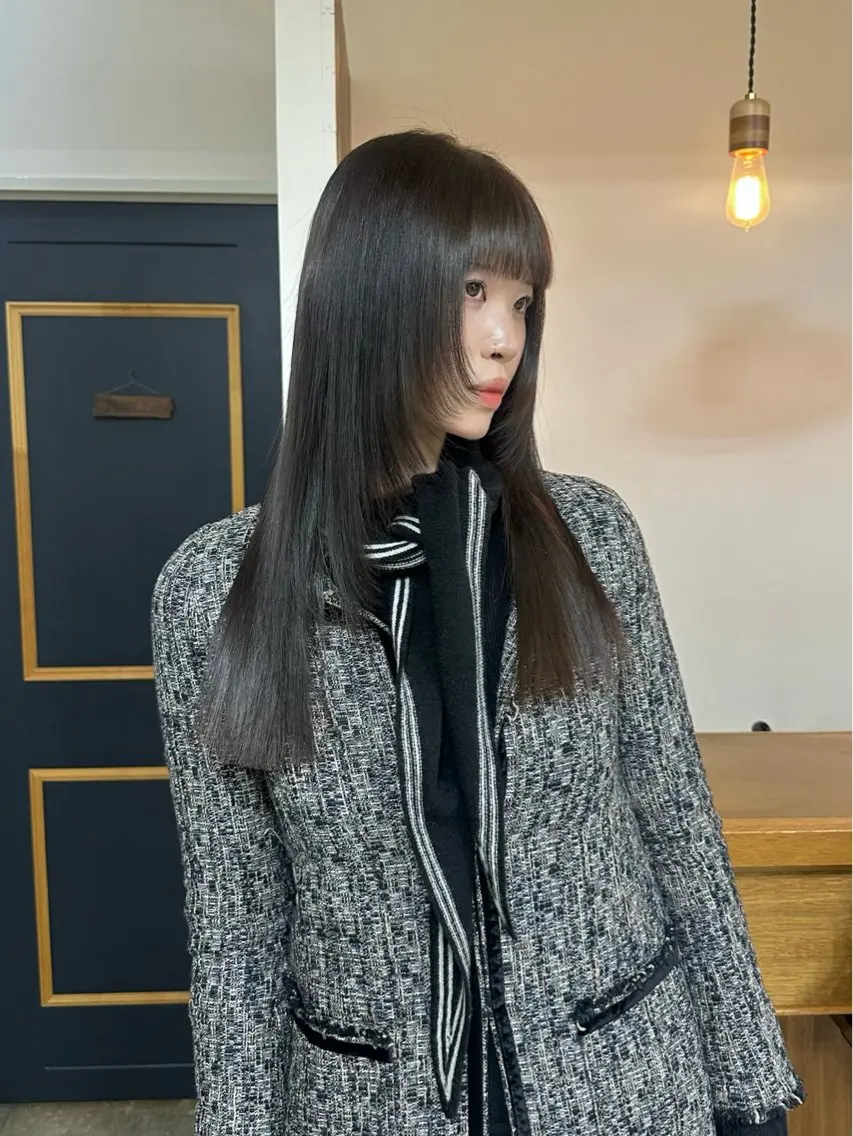ロング トリートメント 酸熱トリートメント NAGISA髪質改善 &透明感カラー🪞のヘアスタイル