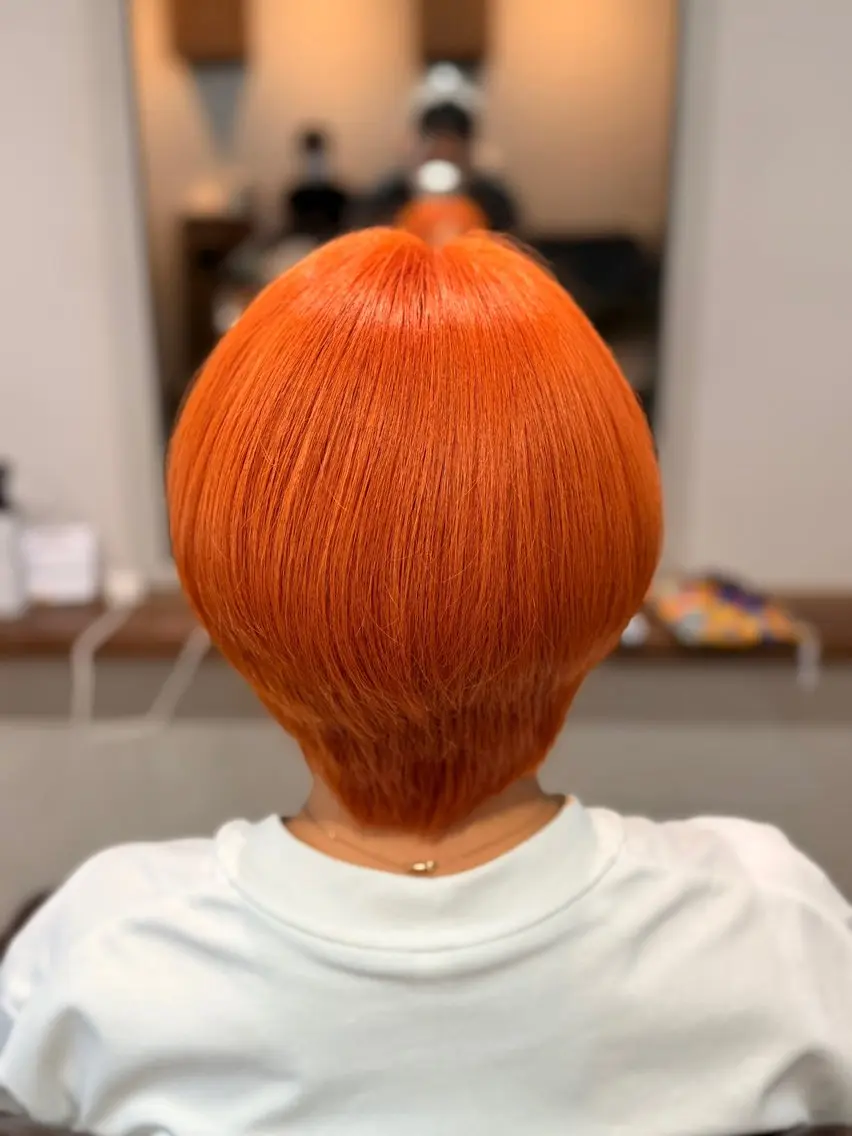 ショート カラー ヘアカラー 手話/耳が聞こえない 🦻🏻/山本しずほのヘアスタイル