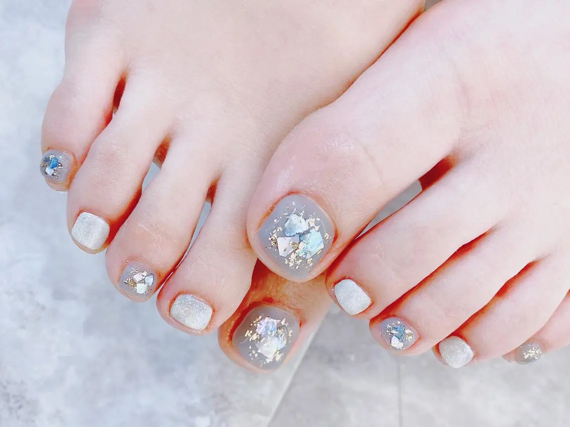 ミディアム VENUS Nail ★池袋徒歩2分のネイルデザイン