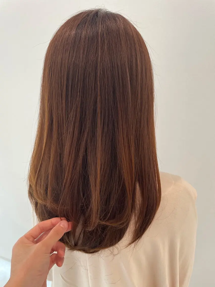 セミロング カラー moi Blanc/ Aoyagiのヘアスタイル