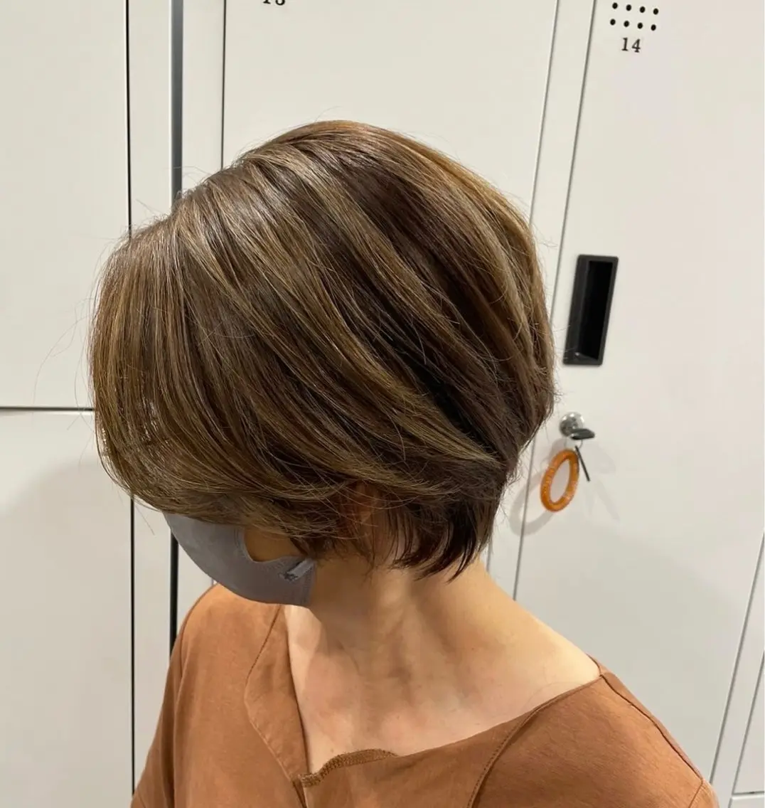 ショート カラー ショートボブ ハイライトカラー ボブ ハイライト ショートヘア GRANDEUR natsukiのヘアスタイル