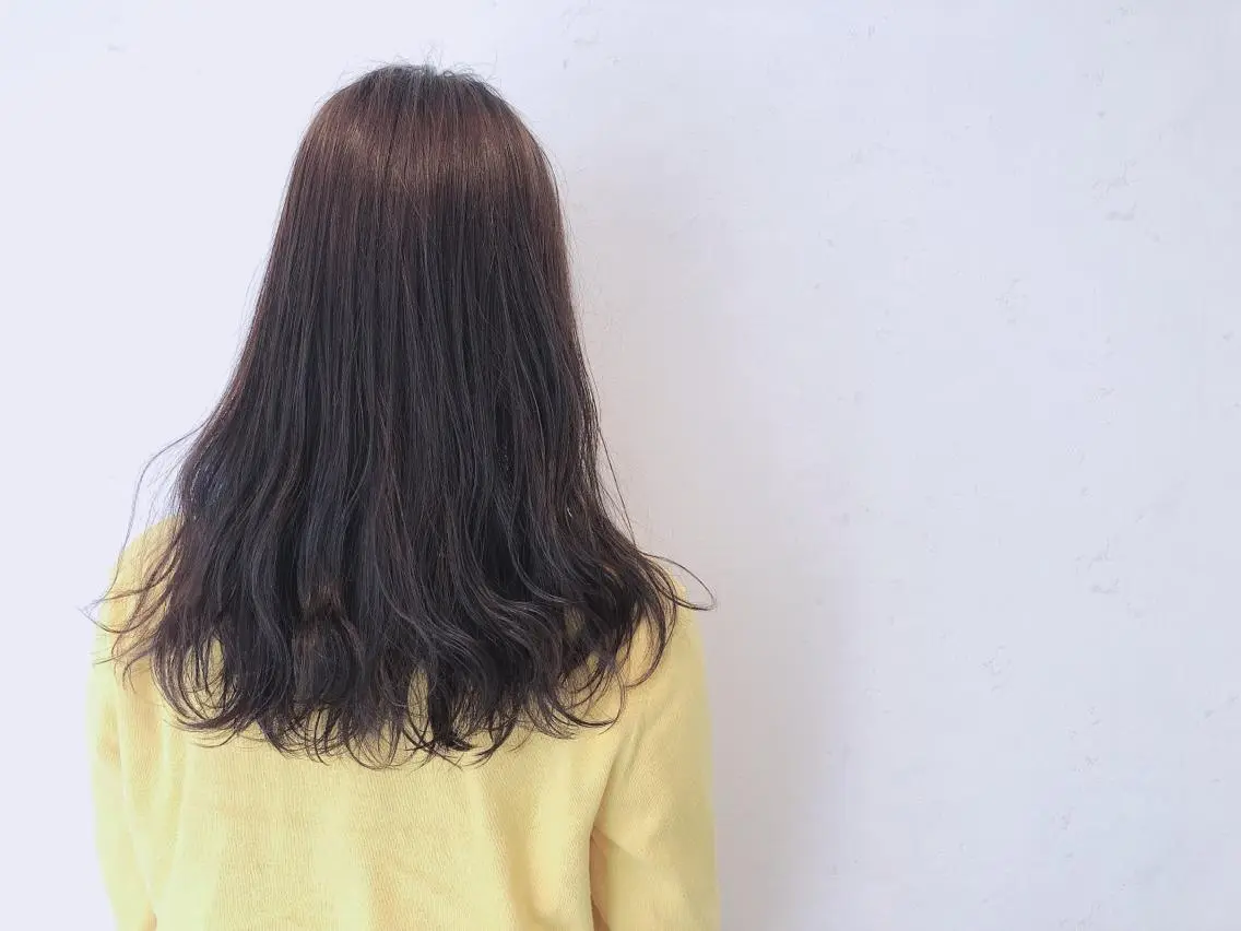セミロング カラー 伊藤 さやかのヘアスタイル