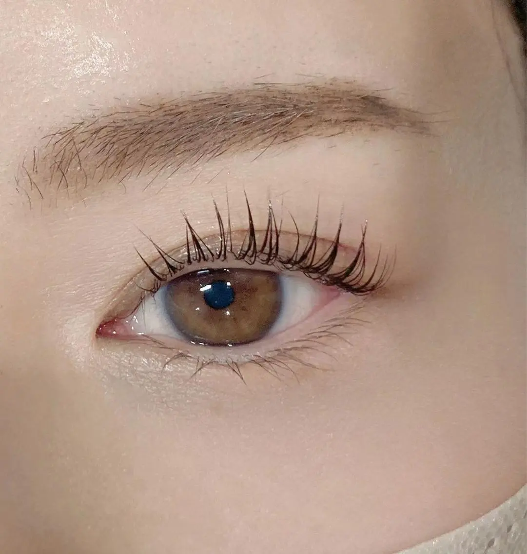 パーマ Eye gloss 2のマツエク・マツパデザイン