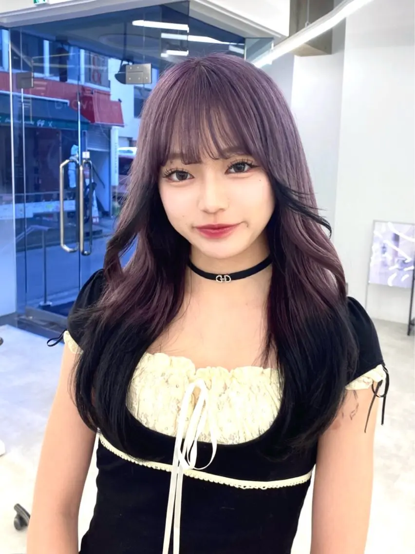 セミロング ヘアカラー 🇰🇷韓国ヘア🎀 レイヤー🤍MOEのヘアスタイル