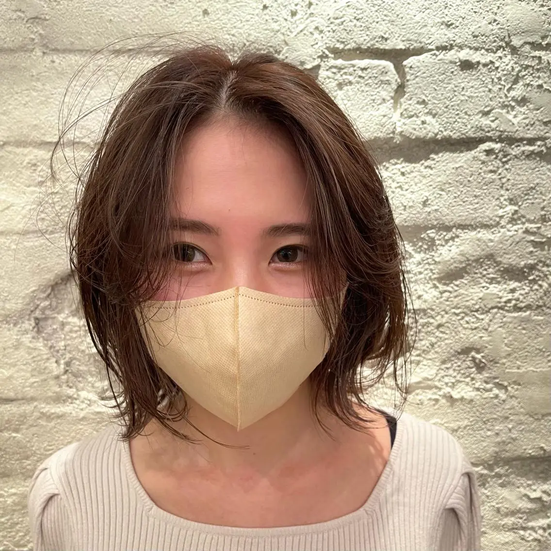 ショート カラー 🌈モテるベージュ カラー💕成島 宙のヘアスタイル