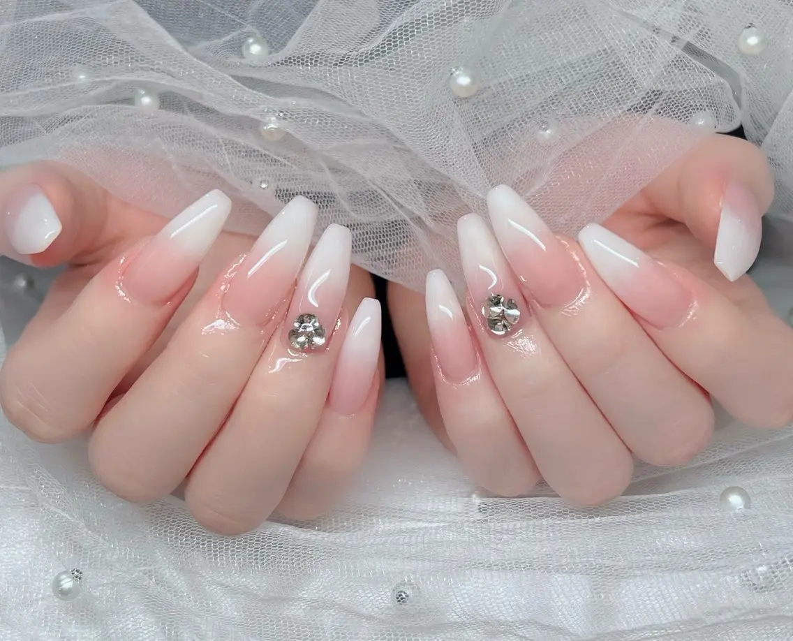 ネイル ハンドネイル 🎀Lilla💎 Nail Salonのネイルデザイン