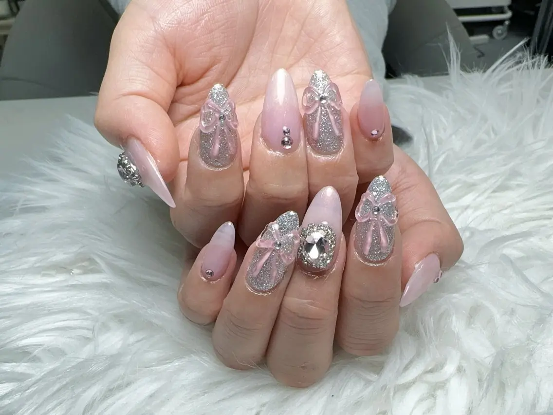 ネイル 長さ出し フレンチネイル ジェルネイル ガラスフレンチ 韓国ネイル ハンドネイル ハンドケア For U nail スカルプ専門店のネイルデザイン