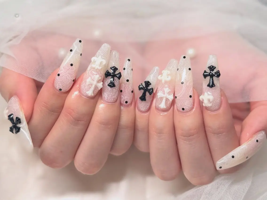ネイル ハンドネイル Roi〈ロワ〉 Yume🎀のネイルデザイン