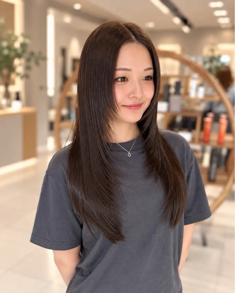 ロング パーマ カット 縮毛矯正 トリートメント 髪質改善/縮毛矯正 /レイヤーカット岡部のヘアスタイル