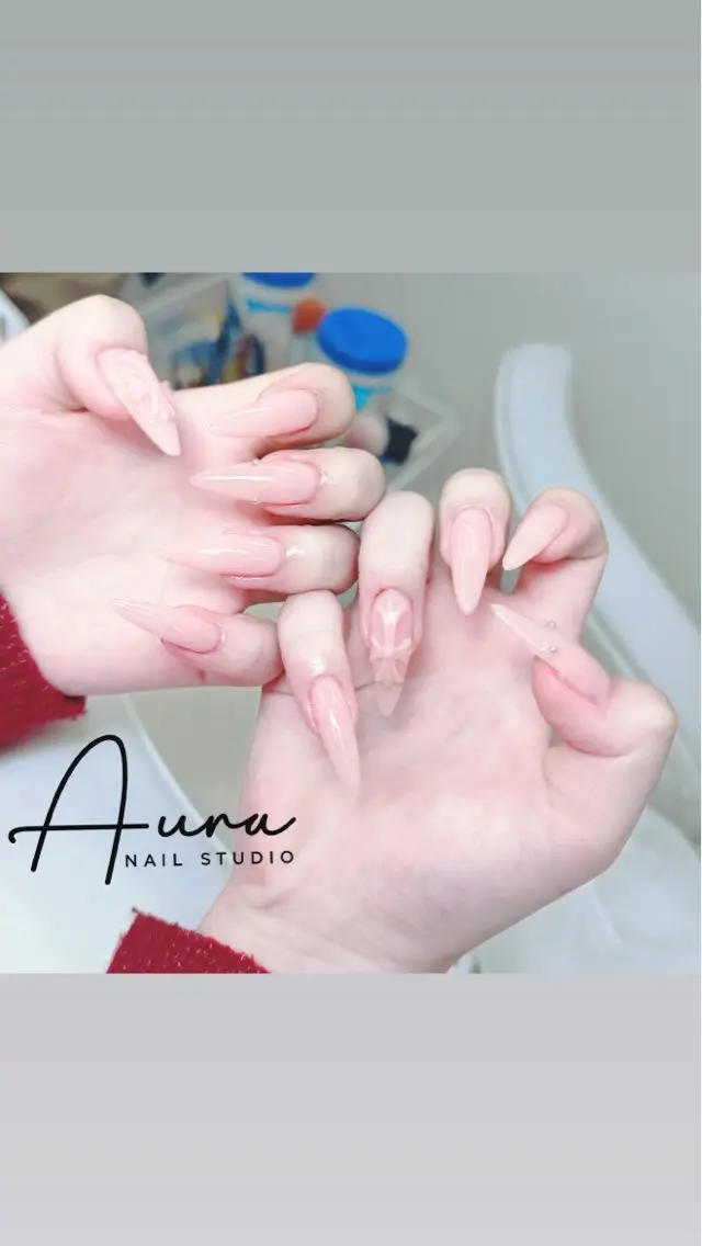 ネイル ハンドネイル Aura Nail Studioのネイルデザイン