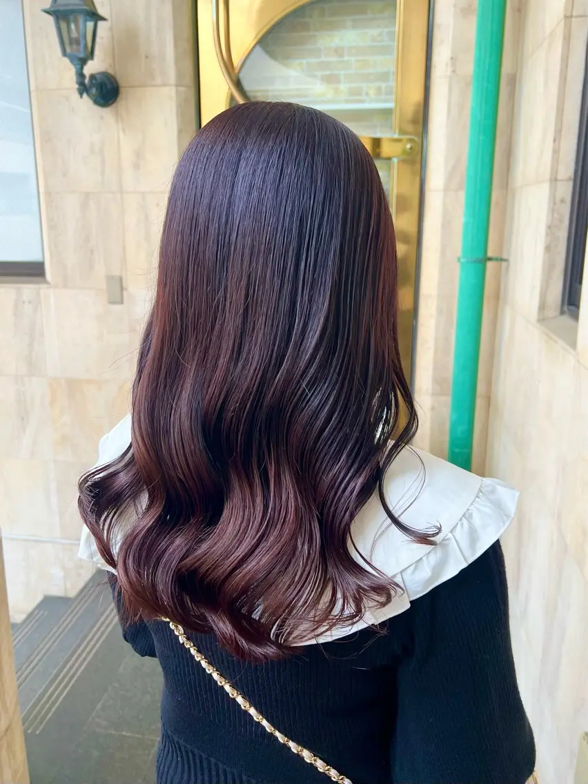 ロング カラー 切りっぱなしボブ ブリーチ ダブルカラー ハイライトカラー ラベンダーカラー カット ヘアカラー トリートメント ヘッドスパ ✨艶髪✨透明感✨ 山内大樹のヘアスタイル