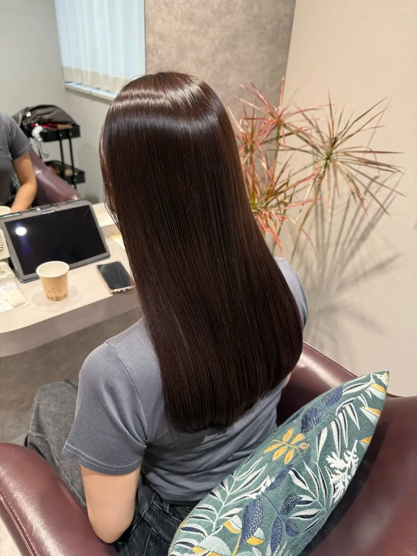 ロング カット ヘアカラー トリートメント 新宿🫧髪質改善🫧 艶カラー🫧個室のヘアスタイル