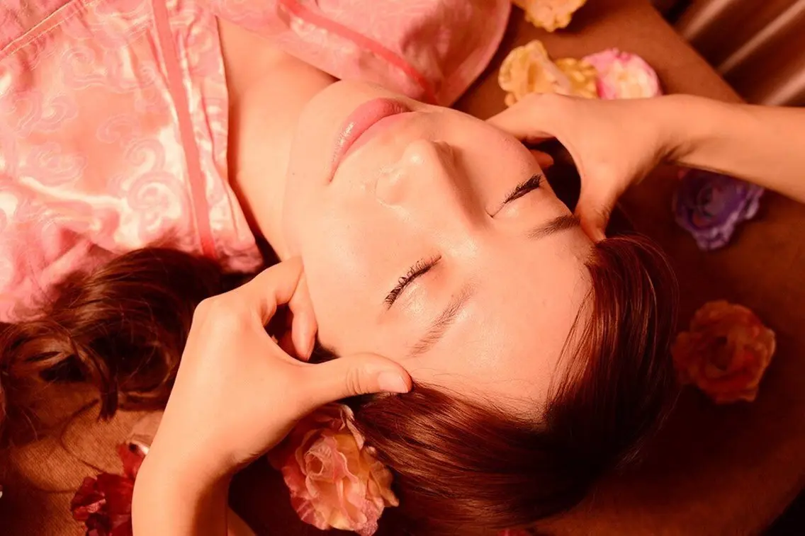 全身アロマ60分+小顔ハイパー60分+モデリングパック120分の写真