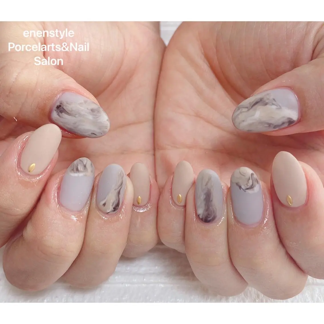 ミディアム ネイル 🐾enen style 🐾のネイルデザイン