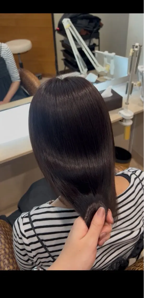 カラー ブラウンカラー 縮毛矯正 艶縮毛🫧/ 透明感カラー❄️かほのヘアスタイル