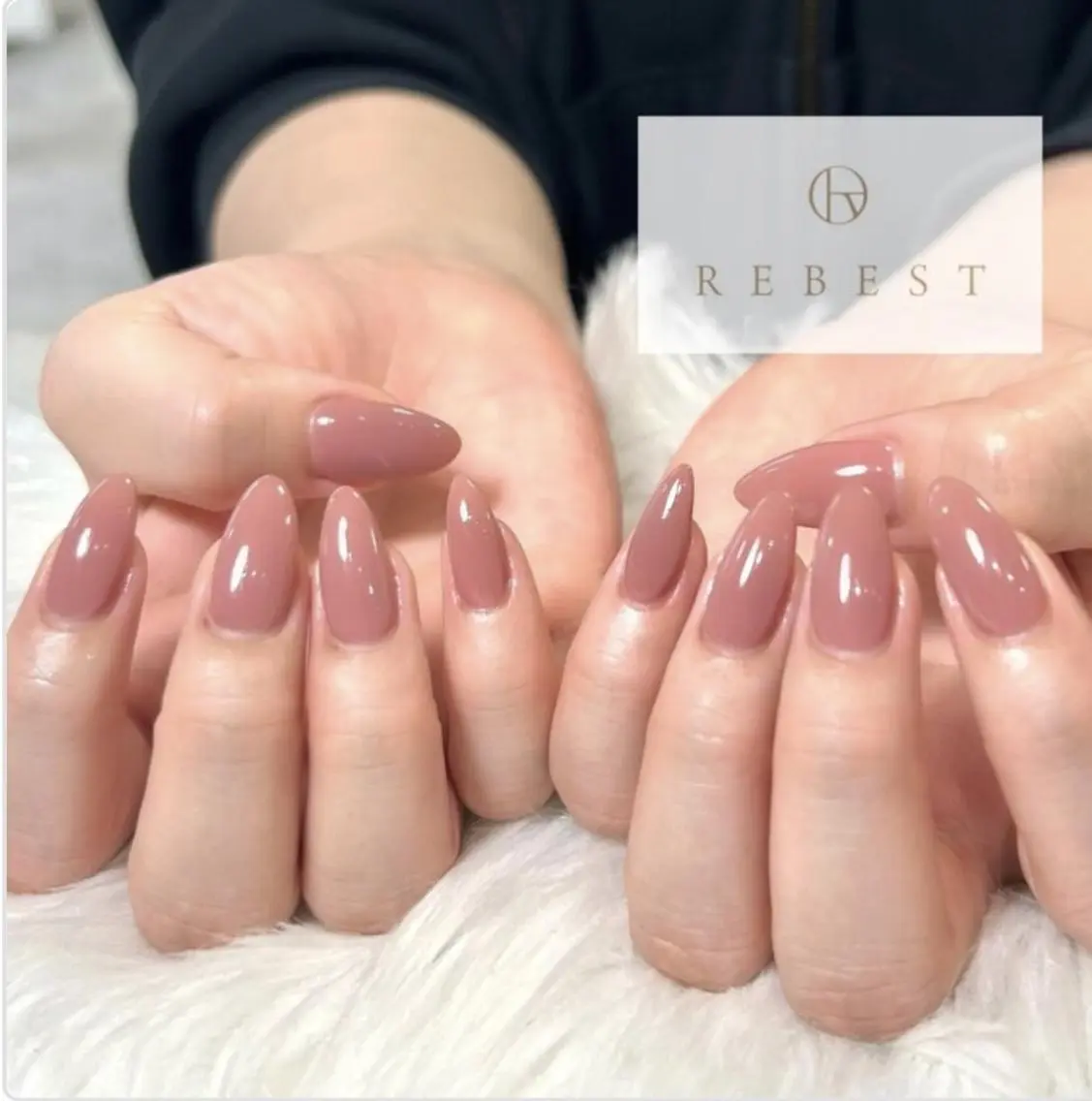 ネイル 南森町rebest 💅nailのネイルデザイン