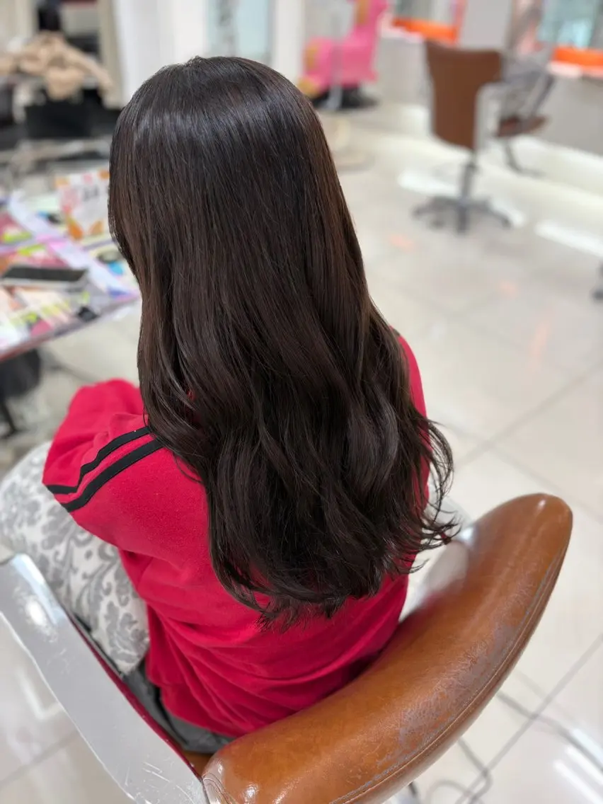 ロング カラー ブラウンカラー マロンブラウン 下四日市 翠のヘアスタイル