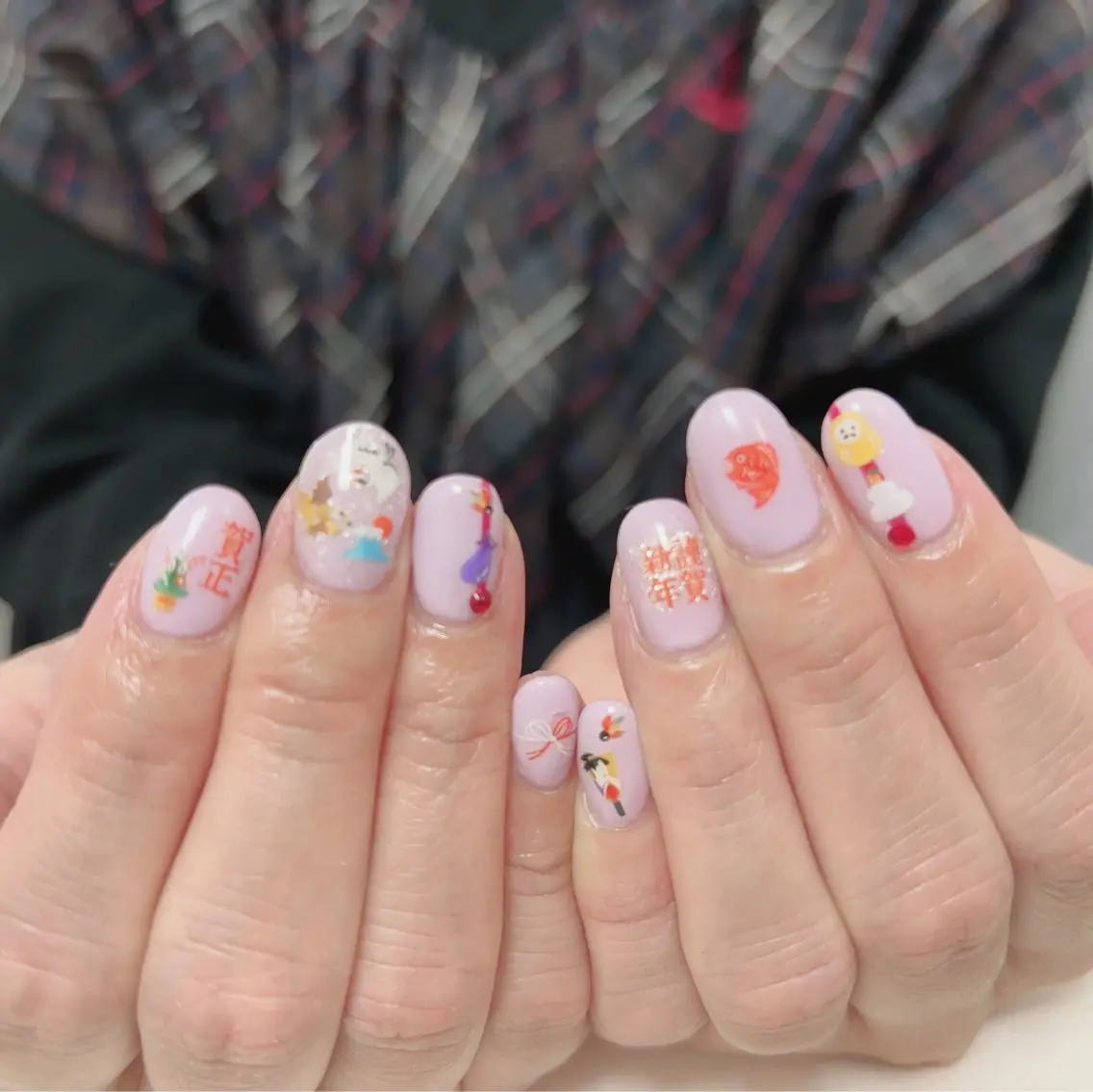 ネイル mano nella manoのネイルデザイン