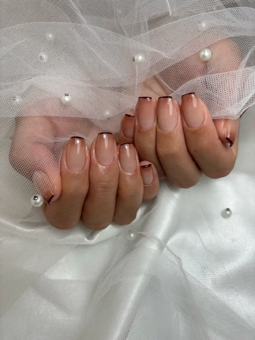 ネイル フレンチネイル nail salon Ni-i-naのネイルデザイン