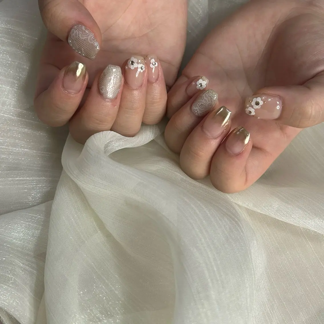 ネイル ハンドネイル 西岡 杏のネイルデザイン