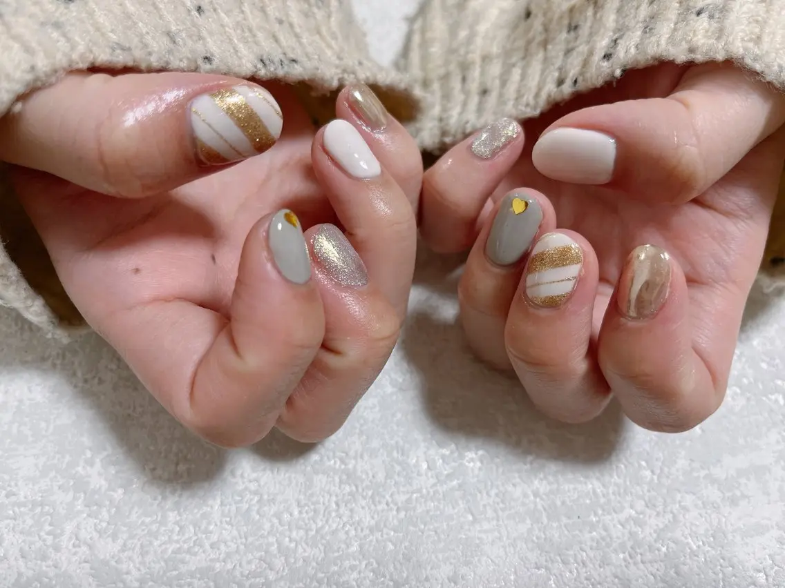 ネイル オーロラネイル フットネイル フレンチネイル ジェルネイル 韓国ネイル kiki nail &brow二子玉川のネイルデザイン