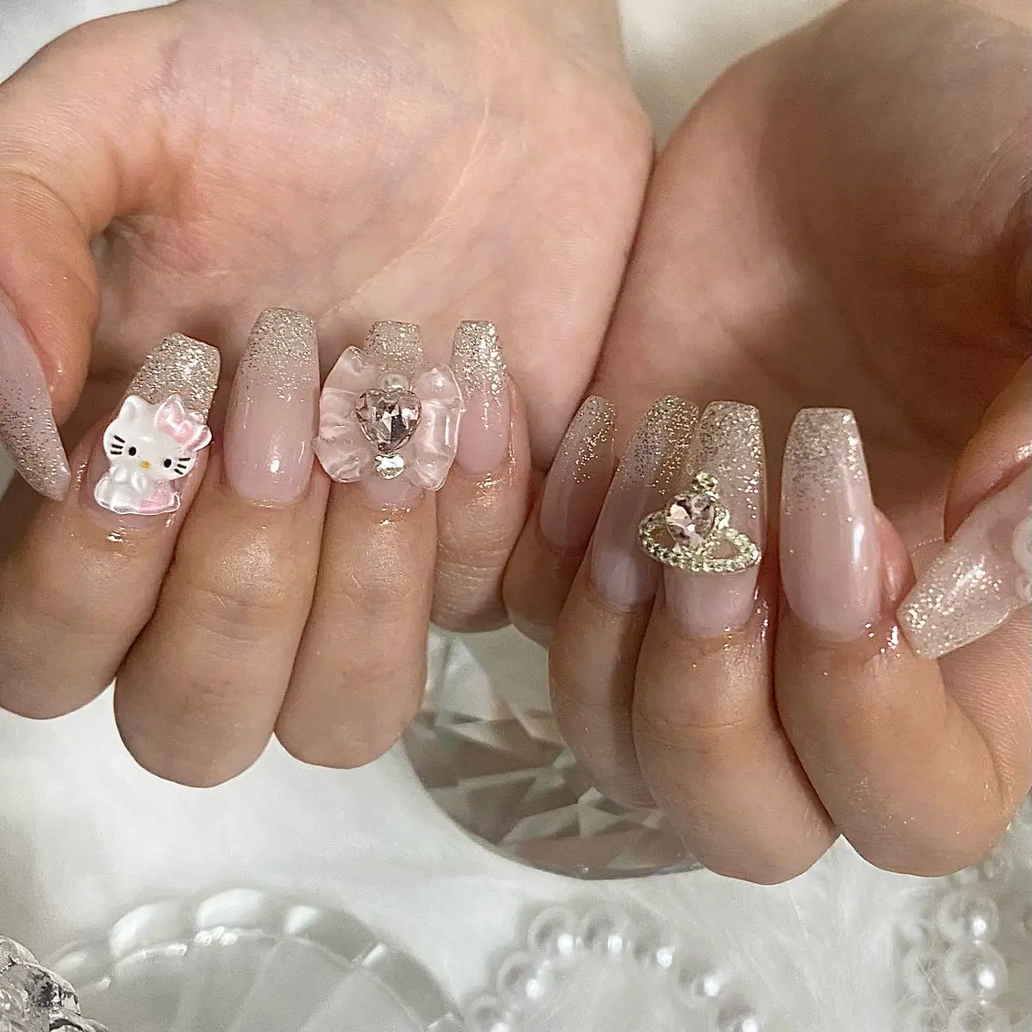 ネイル ayaka ギャルネイル🎀のネイルデザイン