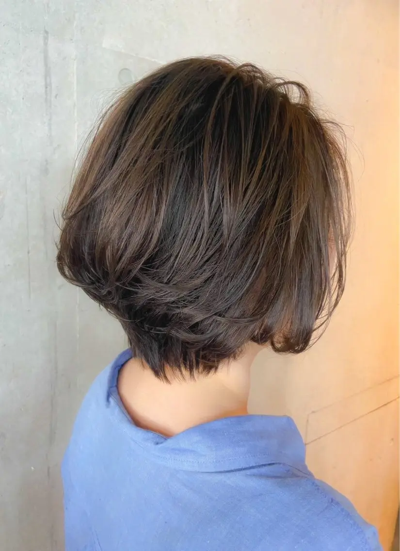 ショート カット ヘアカラー トリートメント J /レイヤーカット /ショートボブのヘアスタイル