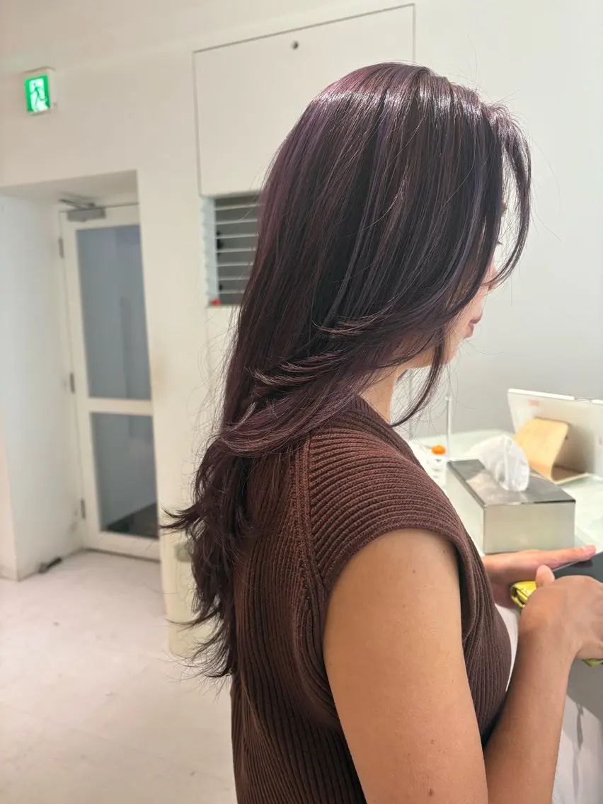 ロング レイヤーカット Louwe 小島のヘアスタイル