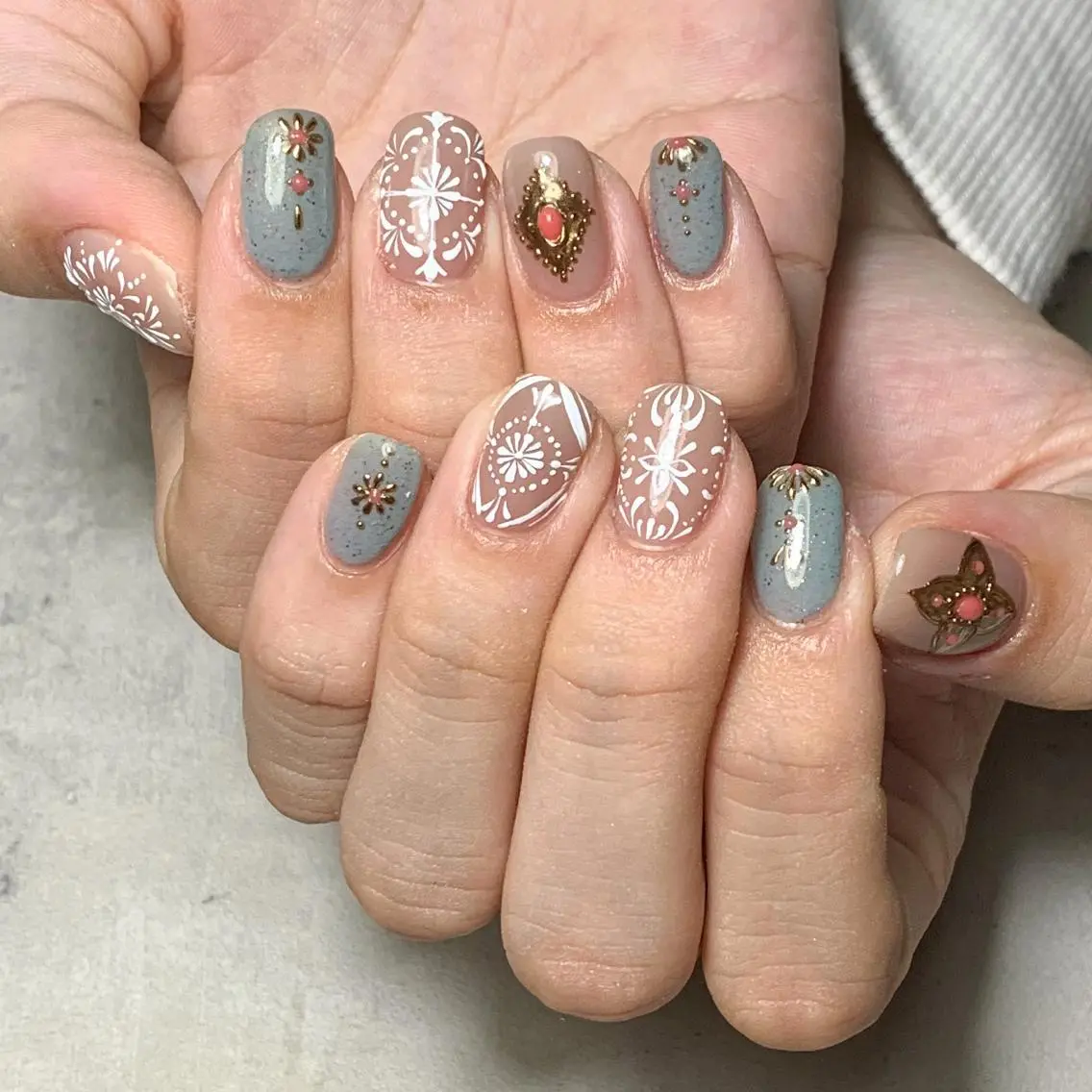 ネイル ハンドネイル FIORITURA aiのネイルデザイン