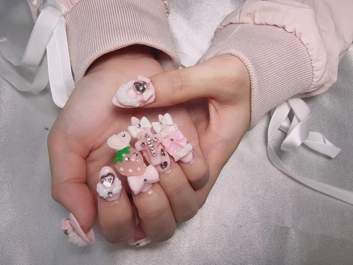 ネイル Infinity Nail salonのネイルデザイン