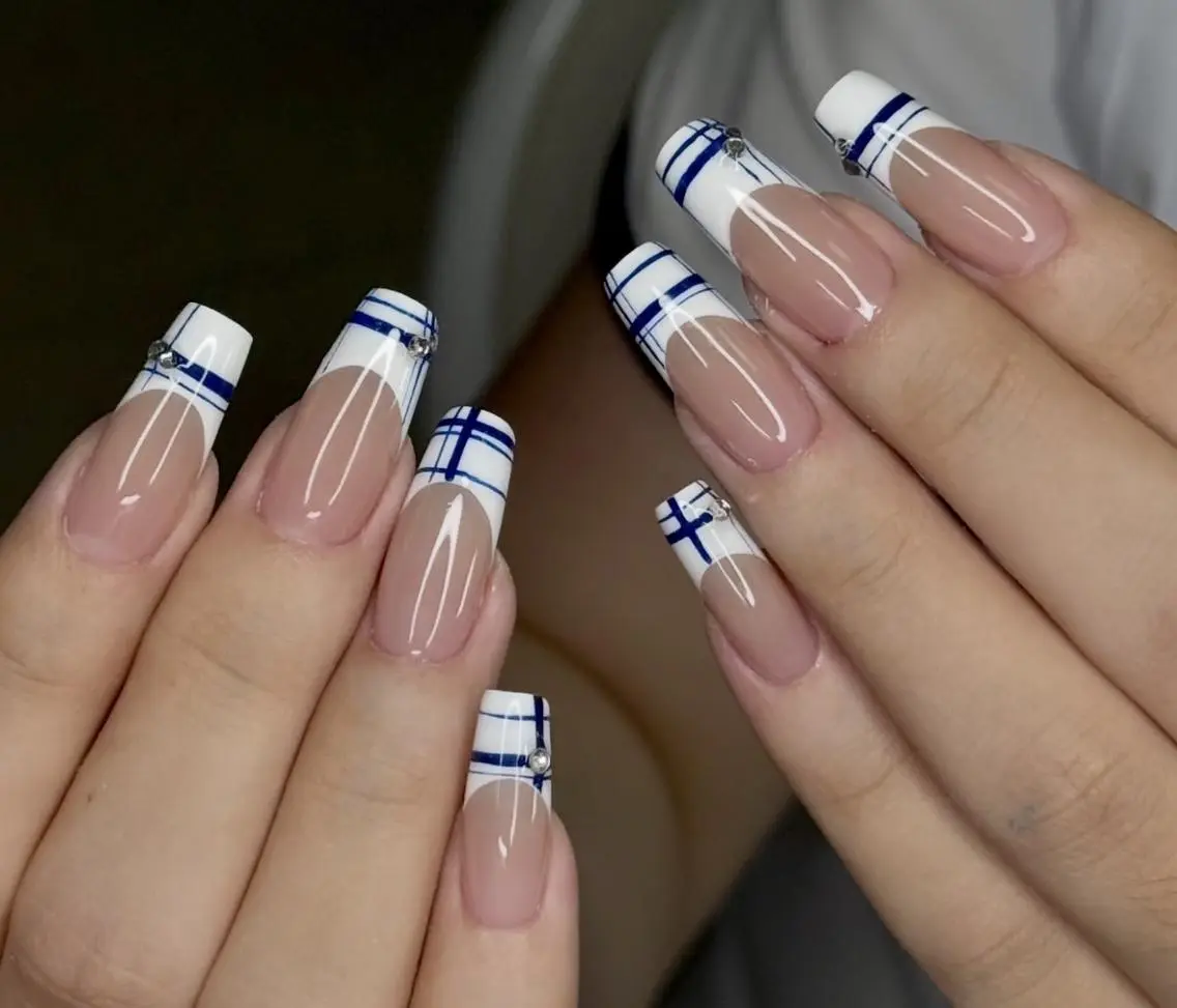 ネイル ハンドネイル 🎀 NaNa_nailのネイルデザイン