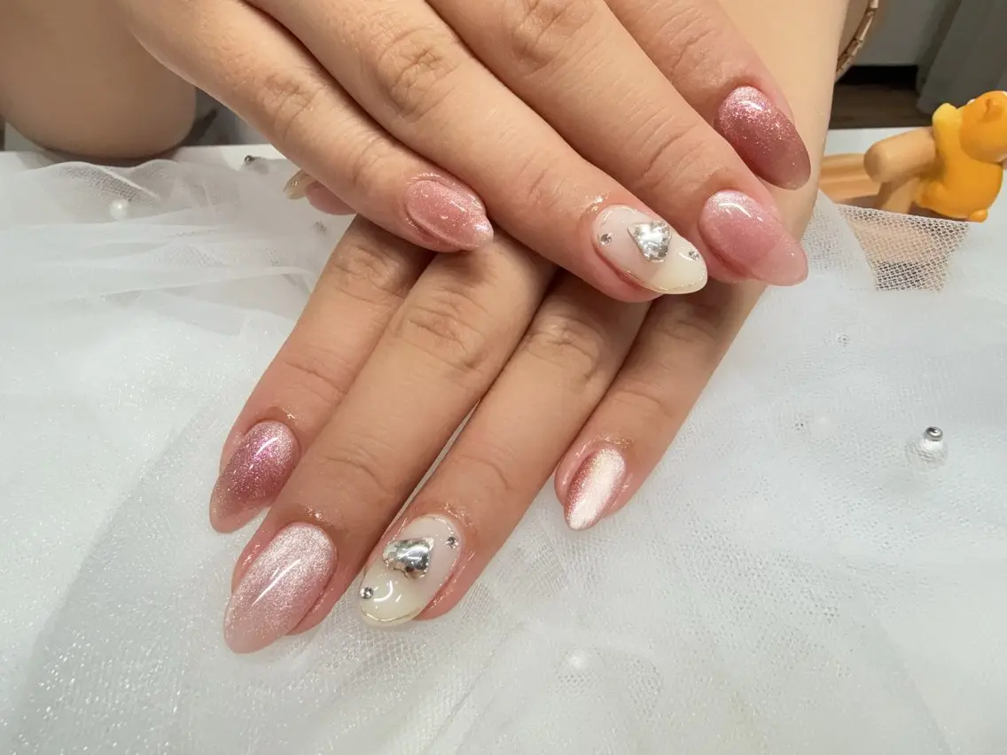 ネイル シズ セキのネイルデザイン