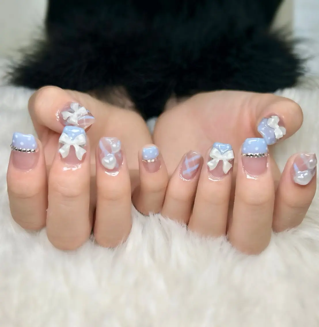 ネイル 水色 ハンドネイル yamane de  salonのネイルデザイン