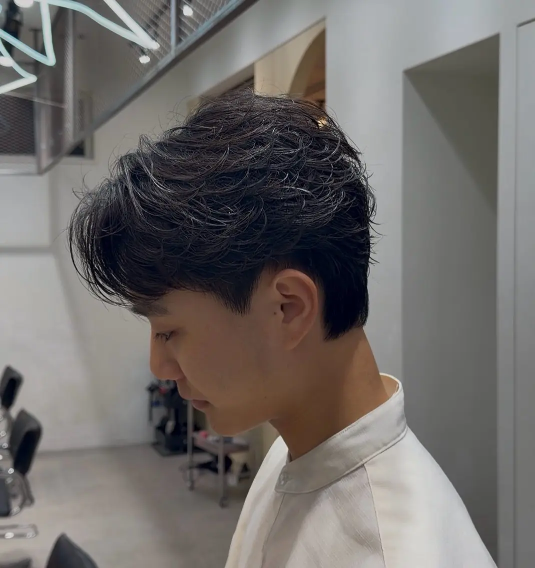 ショート パーマ fifth 菅崎愛斗のヘアスタイル