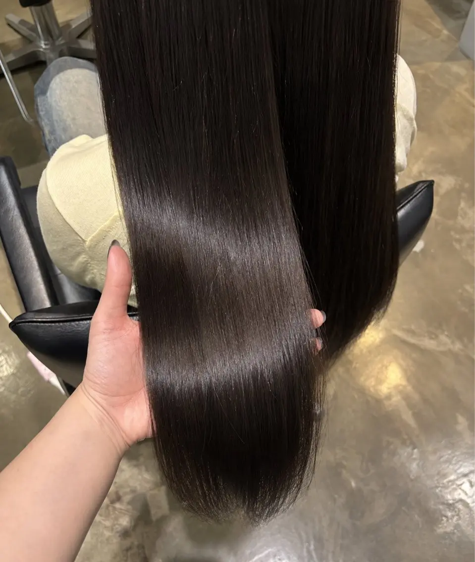 ロング カラー 透明感カラー ヘアカラー Helena あやかのヘアスタイル